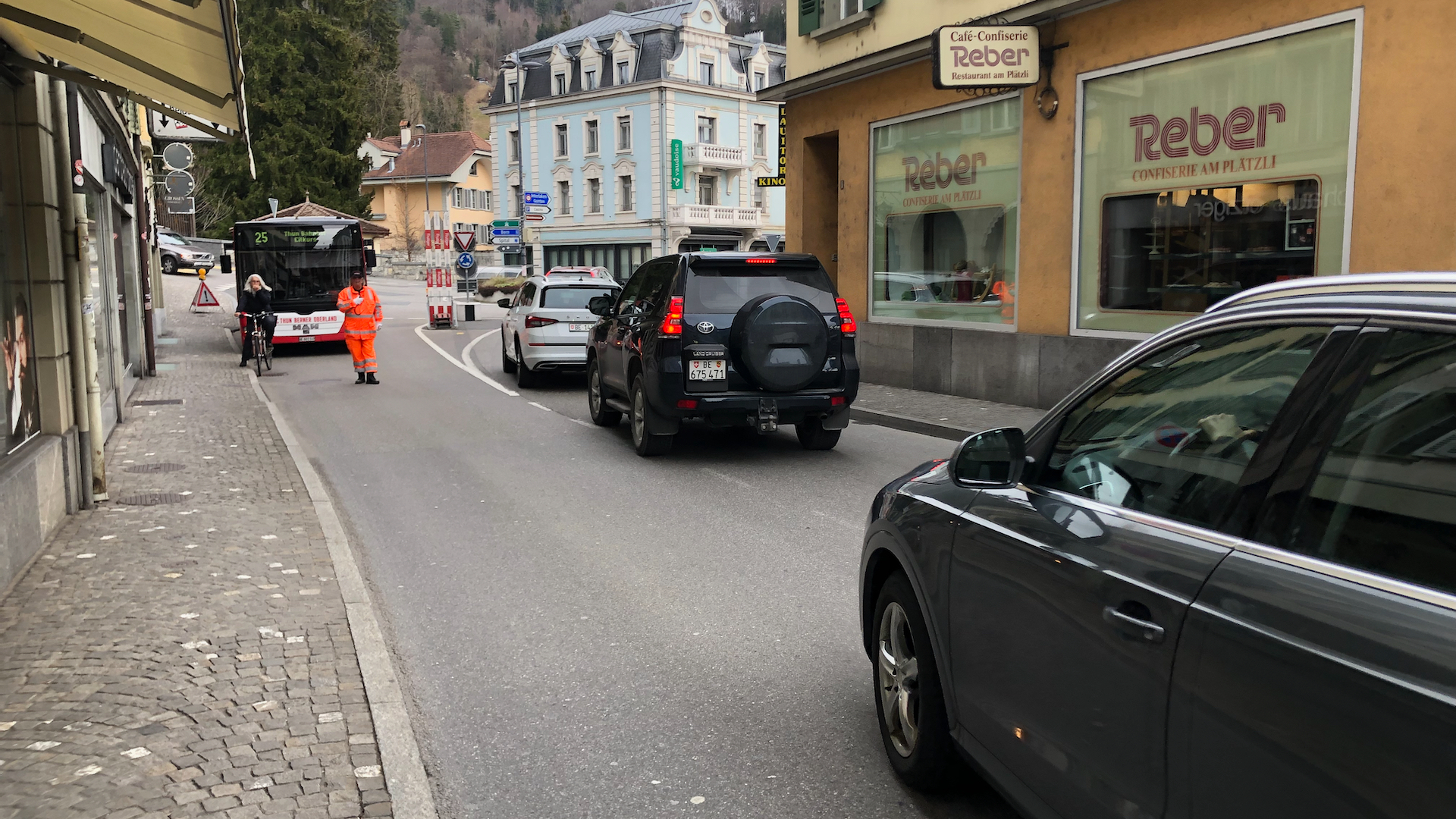 Kriterien für die versuchsweise Aufhebung des Einbahnverkehrs