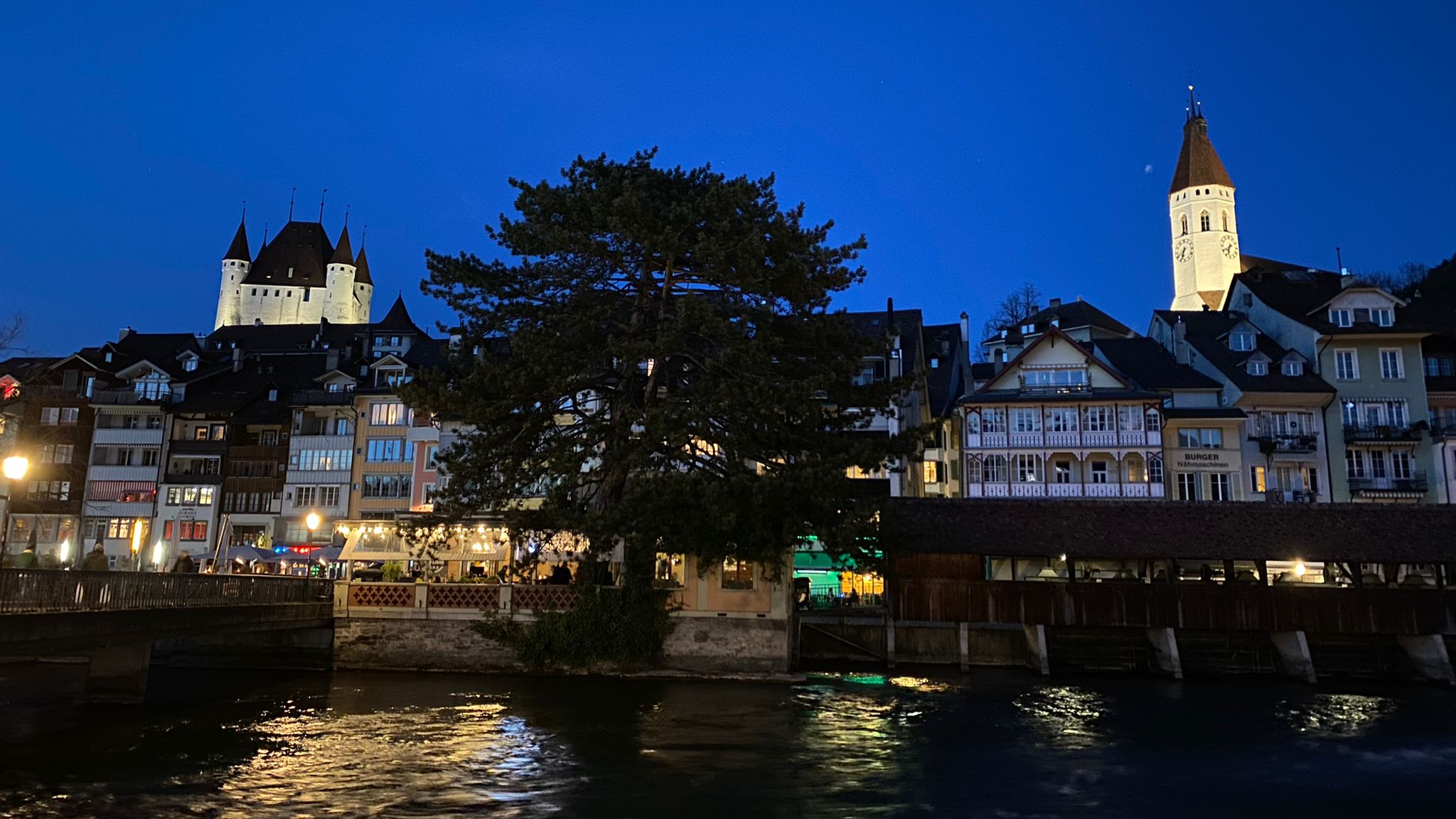 Der Abendverkauf in der Thuner Innenstadt findet neu bis 20.00 Uhr statt