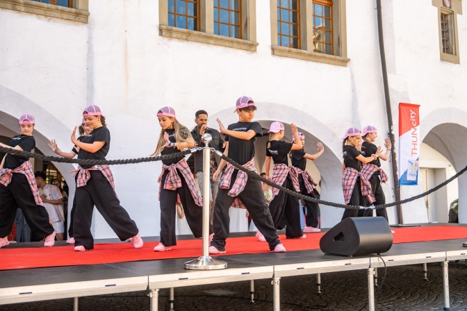 D_22DanceStucio00008.jpg